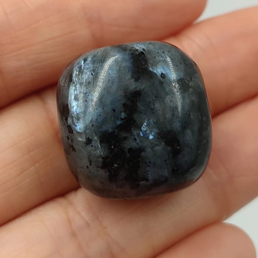 Natural Larvikite Tumbled Ston - Bonsai Rock Garden 评论和价格